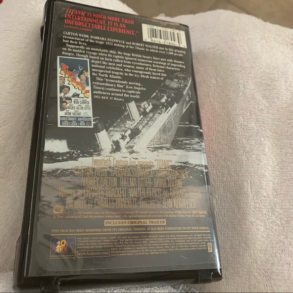 Vintage VHS Studio Classic TITANIC. - Picture 4 of 5